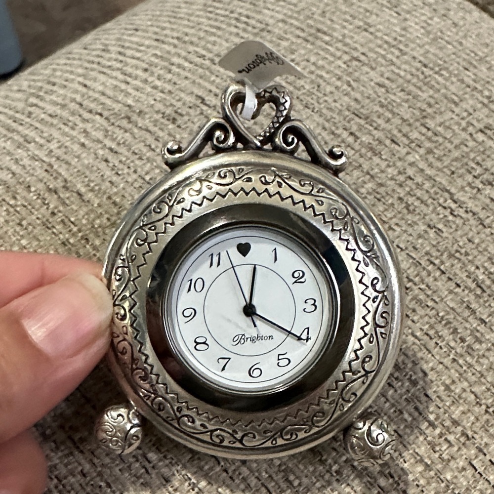 Brighton Memphis Etched Clock
